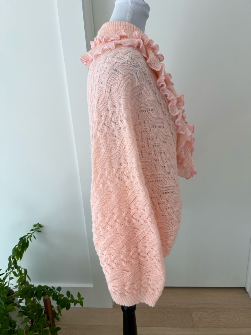 VINTAGE Eaton Batwing Lacy Cable Knit Cardigan Ruffles Feminine Romantic 70's - Picture 8 of 17